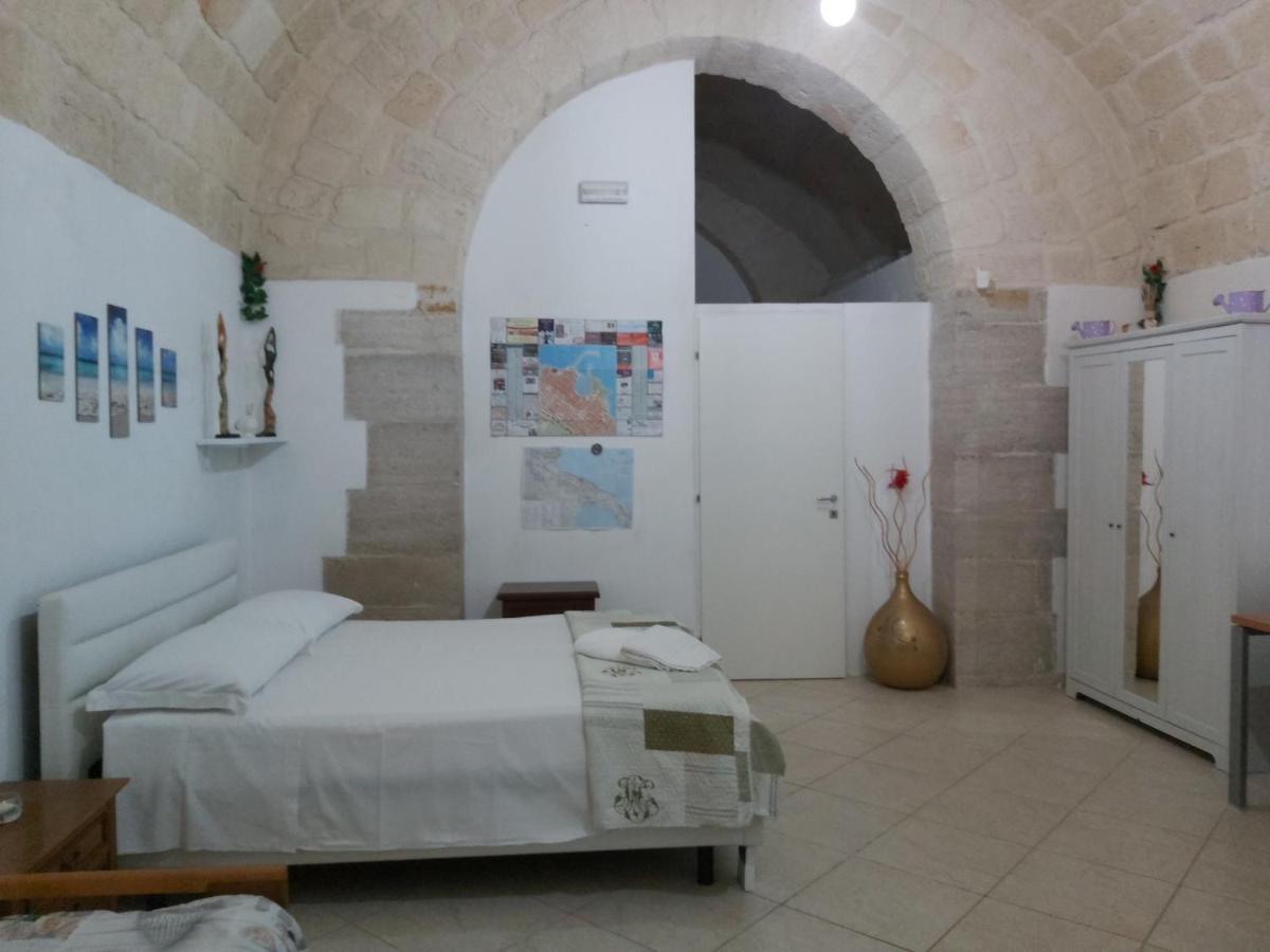 Bed and Breakfast La Stradina Trani Exterior foto